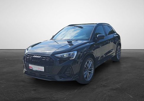 Audi Q3, 2023 2