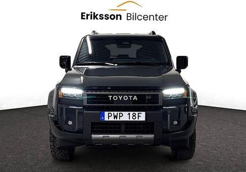 Toyota Land Cruiser, 2025 3