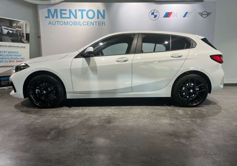 BMW 118, 2023 2