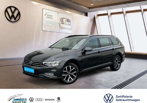 Volkswagen Passat Variant, 2022