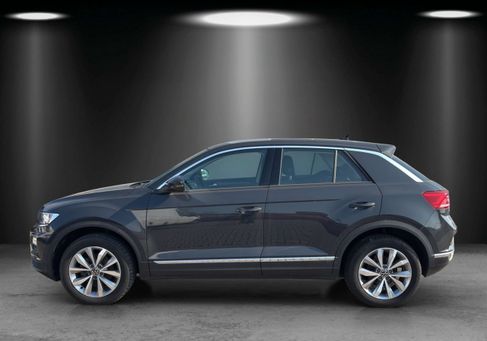 Volkswagen T-Roc, 2021