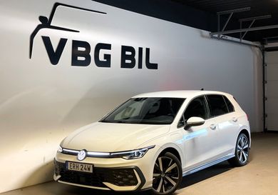 Volkswagen Golf, 2025