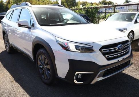 Subaru OUTBACK, 2023