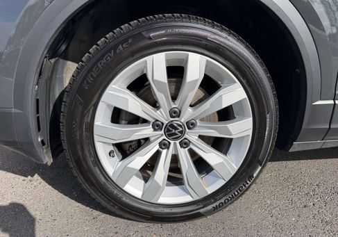 Volkswagen T-Roc, 2021
