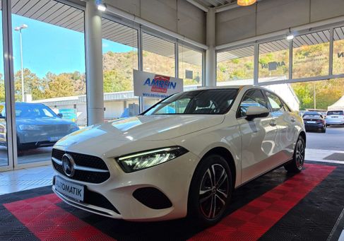 Mercedes-Benz A 250, 2023 3