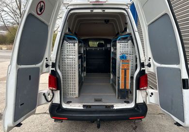 Volkswagen T6 Transporter, 2021