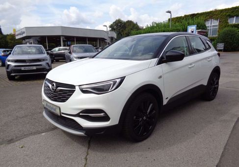Opel Grandland X, 2020 3