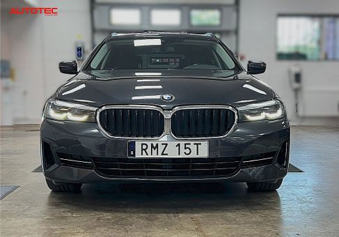 BMW 530, 2021