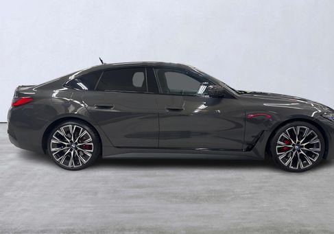 BMW, 2023 3