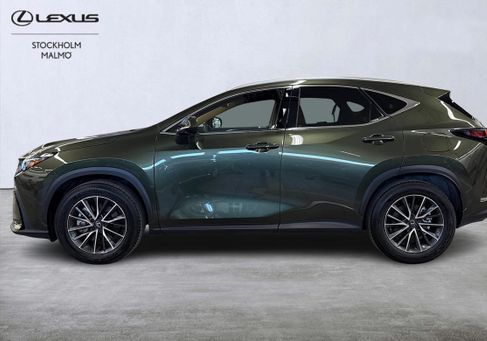 Lexus NX, 2025