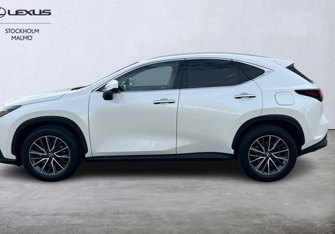 Lexus NX, 2023