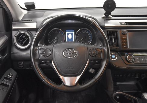 Toyota RAV 4, 2016