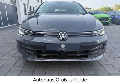 Volkswagen Golf, 2024 2