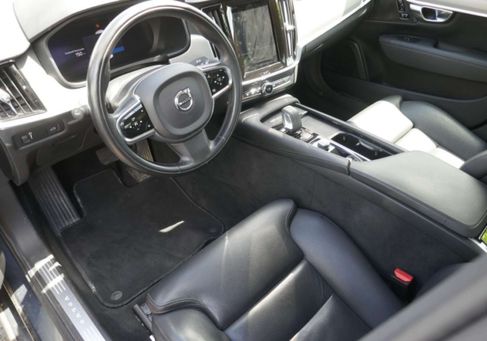 Volvo S90, 2021