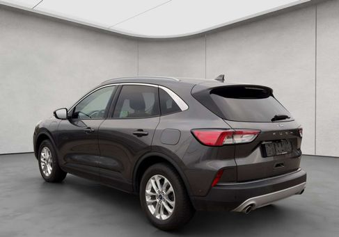 Ford Kuga, 2022