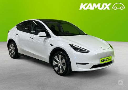 Tesla Model Y, 2021