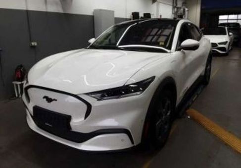 Ford Mustang Mach-E, 2022