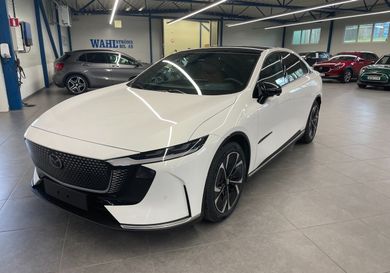 Mazda, 2025