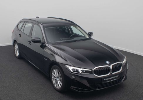 BMW 320, 2022