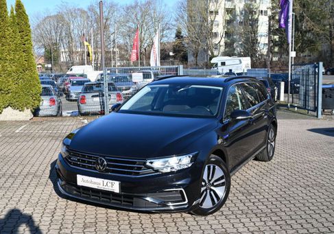 Volkswagen Passat Variant, 2021