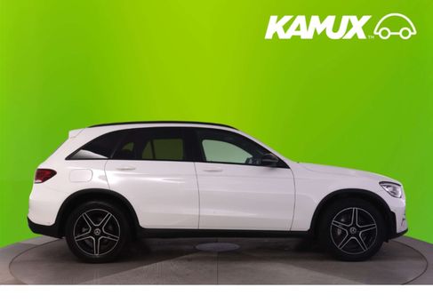 Mercedes-Benz GLC 200, 2021