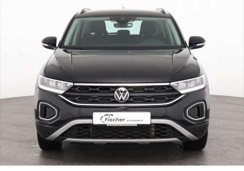 Volkswagen T-Roc, 2025 3