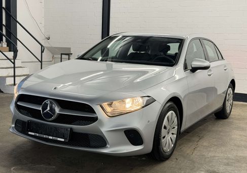 Mercedes-Benz A 200, 2023