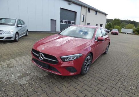 Mercedes-Benz A 200, 2023