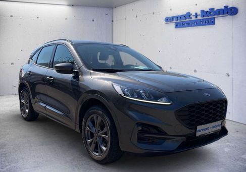 Ford Kuga, 2022
