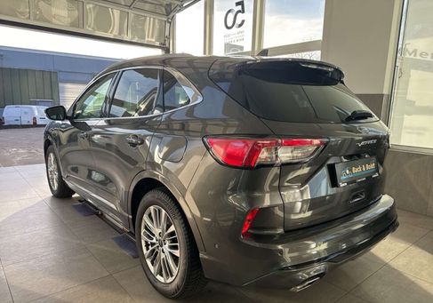 Ford Kuga, 2021