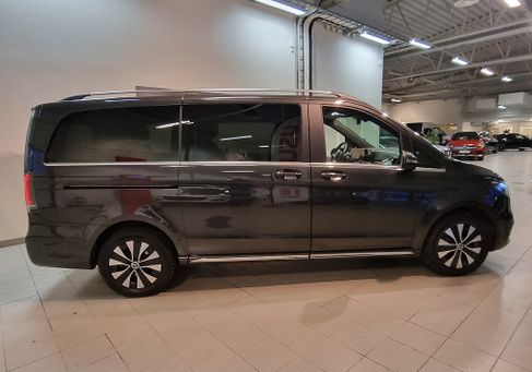 Mercedes-Benz V 300, 2025