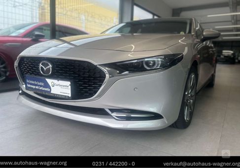 Mazda 3, 2022