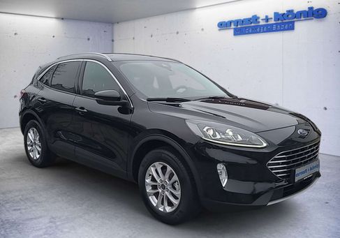 Ford Kuga, 2022