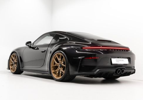 Porsche 992, 2025