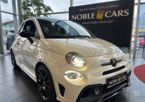 Abarth 595, 2022