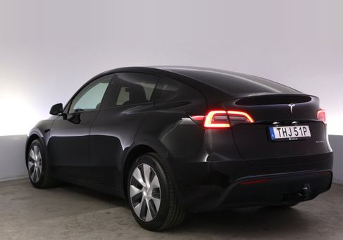 Tesla Model Y, 2024 3