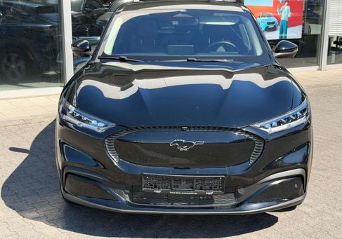 Ford Mustang Mach-E, 2022 3