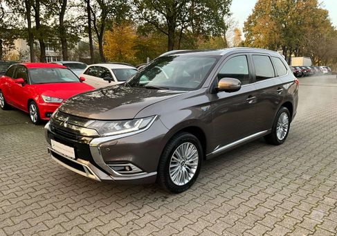 Mitsubishi Outlander, 2019