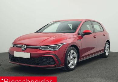 Volkswagen Golf, 2023