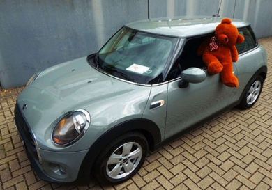 MINI ONE, 2019