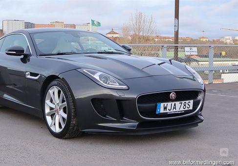 Jaguar F-Type, 2016