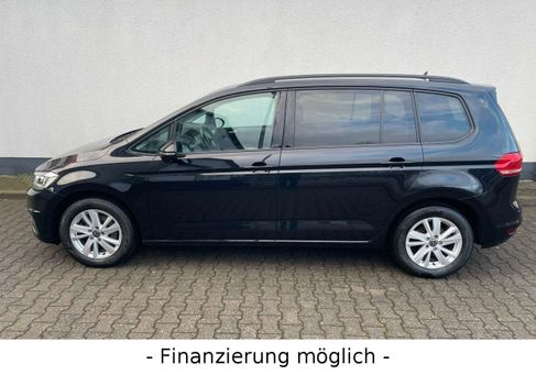 Volkswagen Touran, 2022 3
