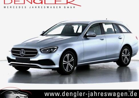 Mercedes-Benz E 220, 2021