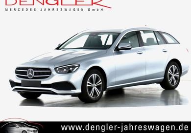 Mercedes-Benz E 220, 2022