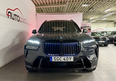 BMW X7, 2023