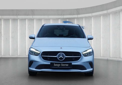 Mercedes-Benz B 200, 2024