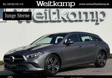 Mercedes-Benz CLA 180, 2022