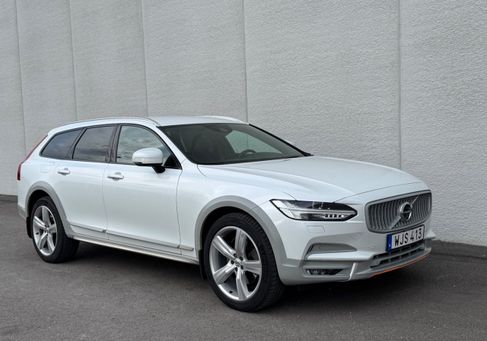 Volvo V90 Cross Country, 2018
