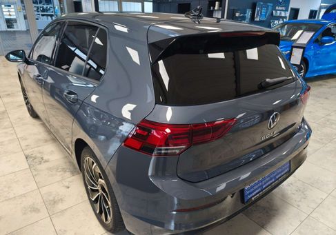 Volkswagen Golf, 2020