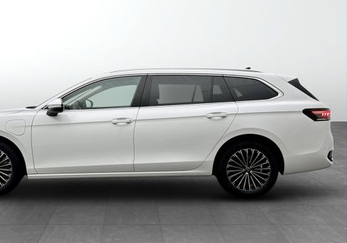 Volkswagen Passat Variant, 2025 2